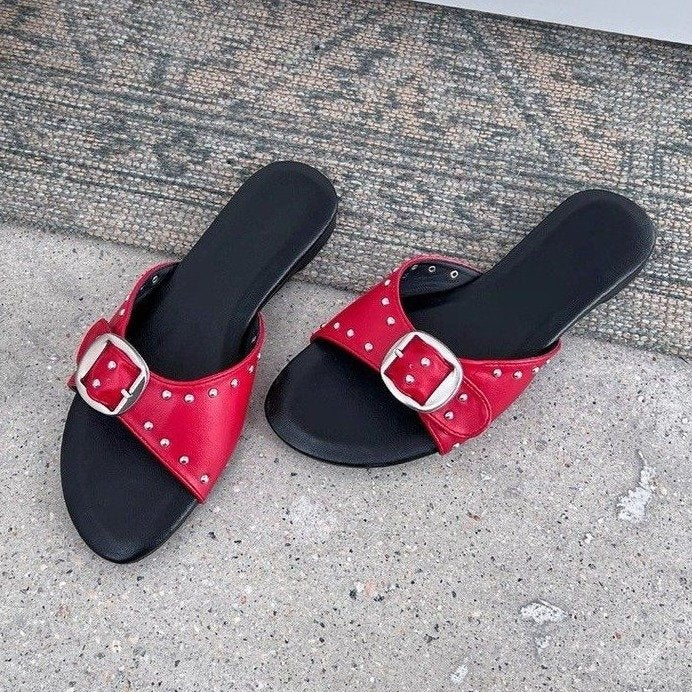 2026 Summer New French Style Buckle Slide Sandals Women Flat Leopard Print Beach Holiday Outdoor Slippers - Hank Home Decor